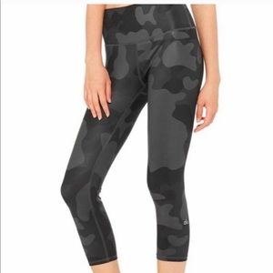 ALO grey camo leggings